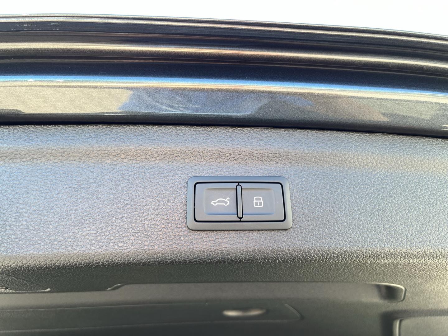 Image about Audi Q3 S line 45 TFSI quattro S tronic