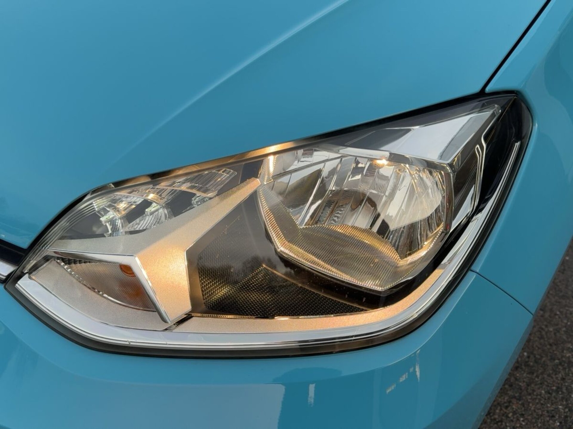 Volkswagen up!