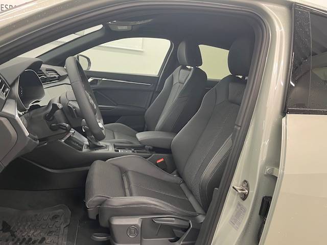 Image about Audi Q3 Sportback Black Edition 35 TFSI 110 kW (150 ch) S tronic