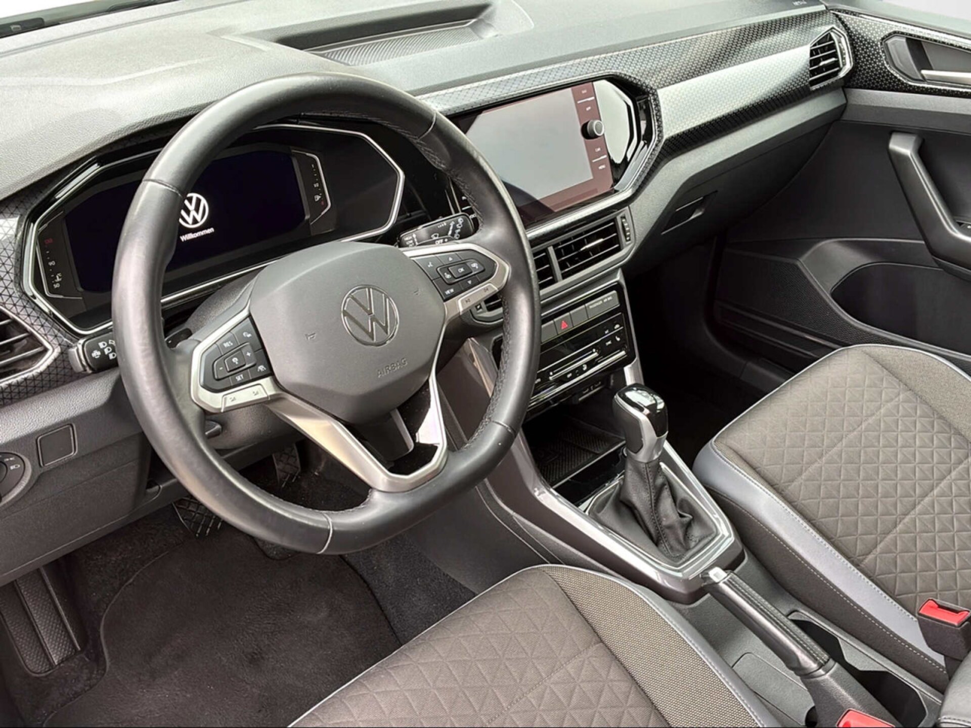 Volkswagen T-Cross Style