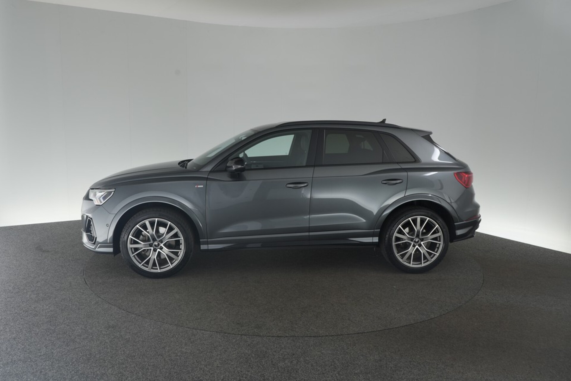 Audi Q3 SUV S line