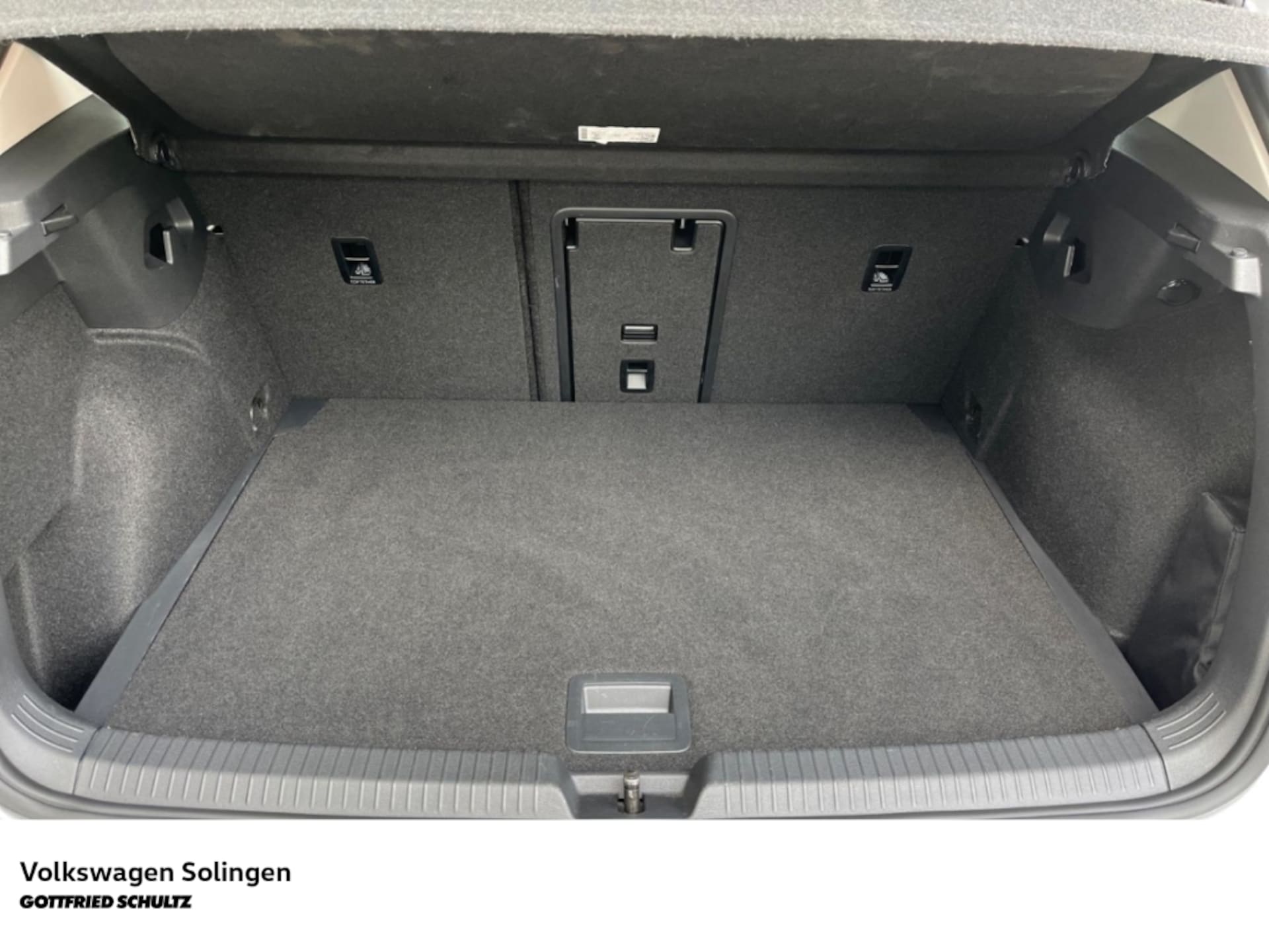 Volkswagen Golf United