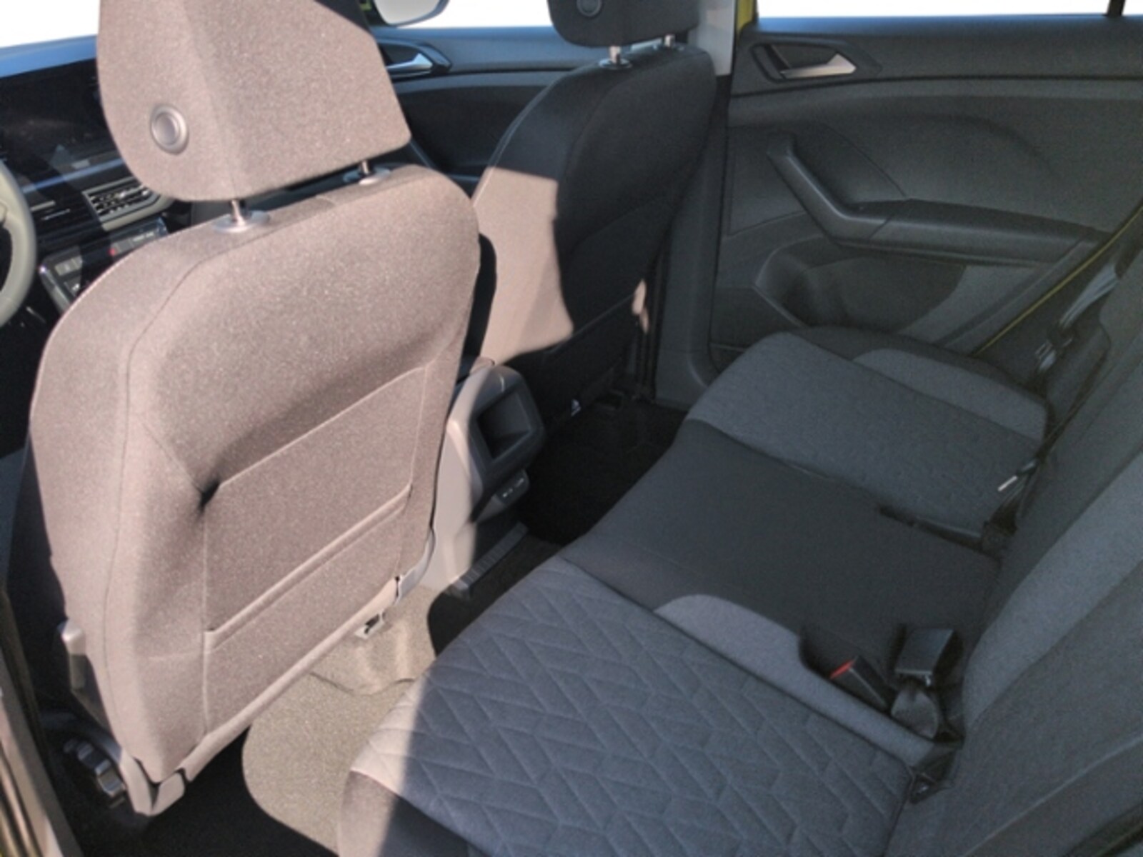 Volkswagen T-Cross – Bild 17