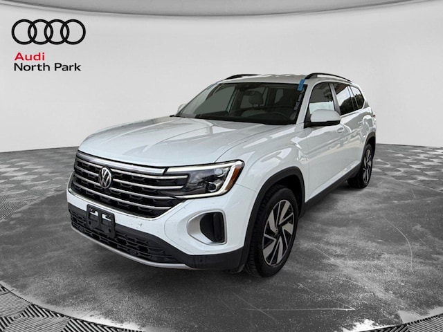2025 Volkswagen Atlas SE w/Tech