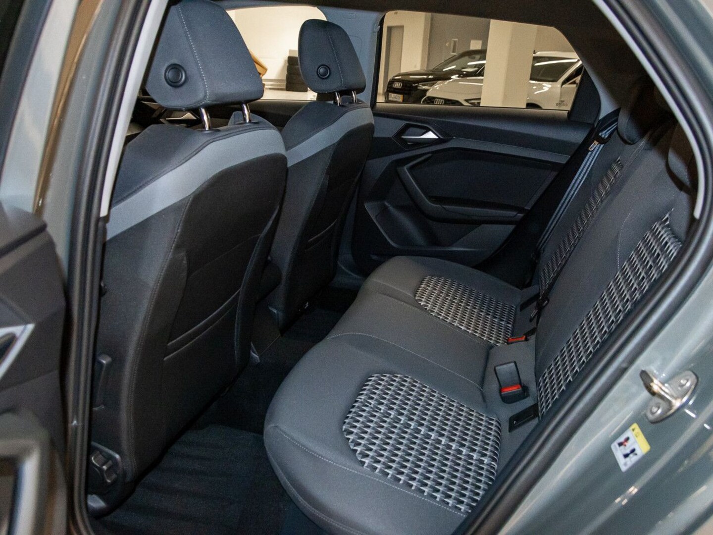 Bild über Audi A1 allstreet 30 TFSI S tronic - für weitere Informationen kontaktieren Sie den Audi Partner