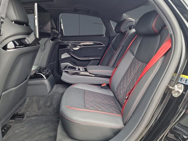 Image about Audi S8 TFSI quattro tiptronic
