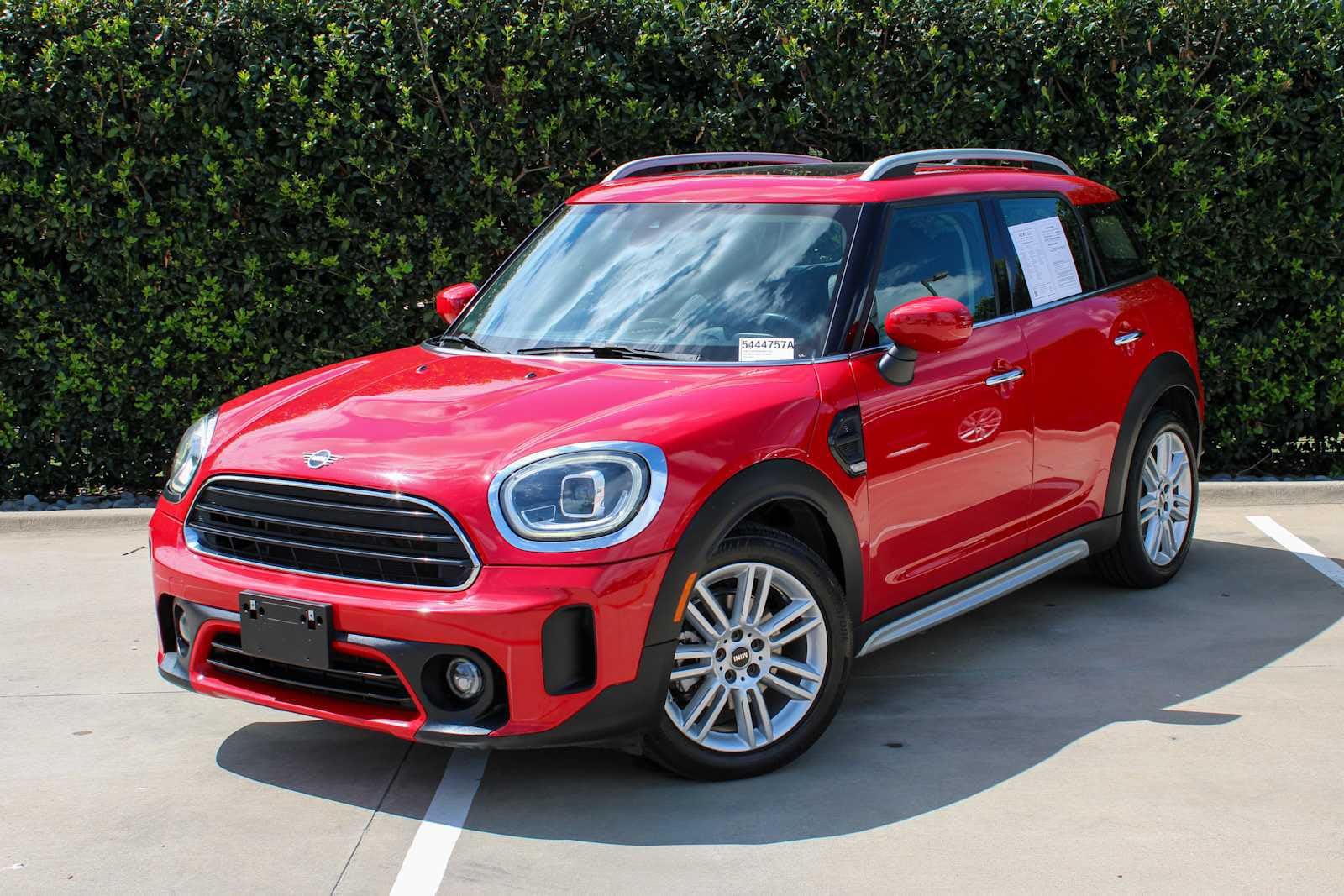 2022 MINI Countryman's photo