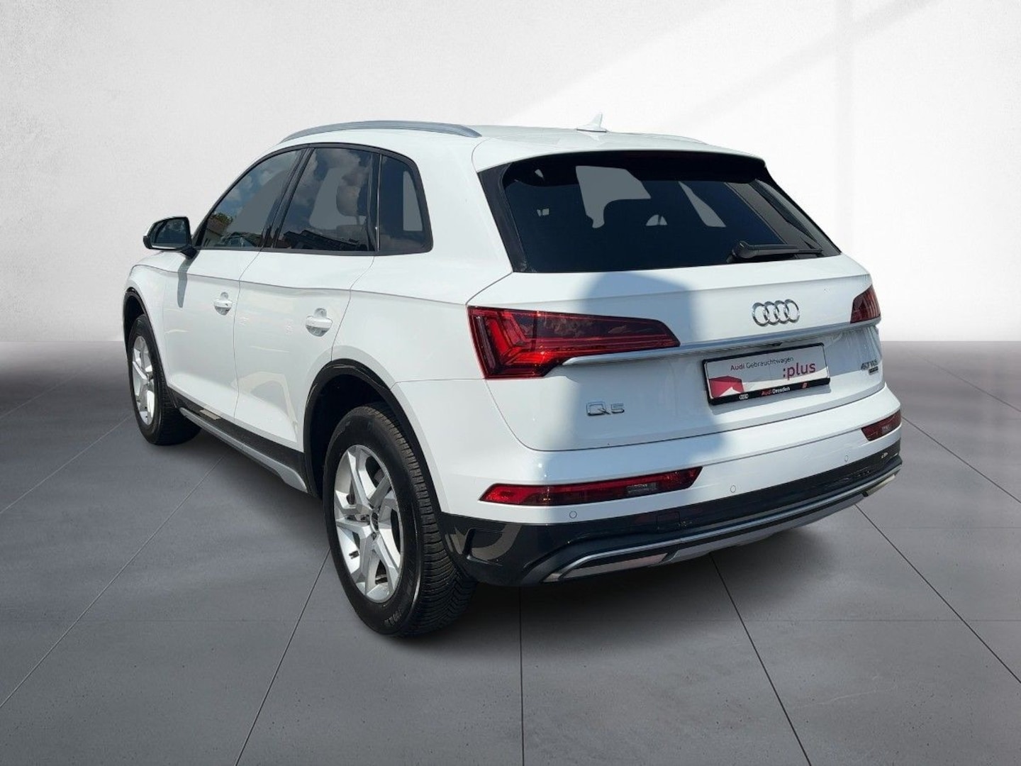 Bild über Audi Q5 40 TDI quattro S tronic - für weitere Informationen kontaktieren Sie den Audi Partner