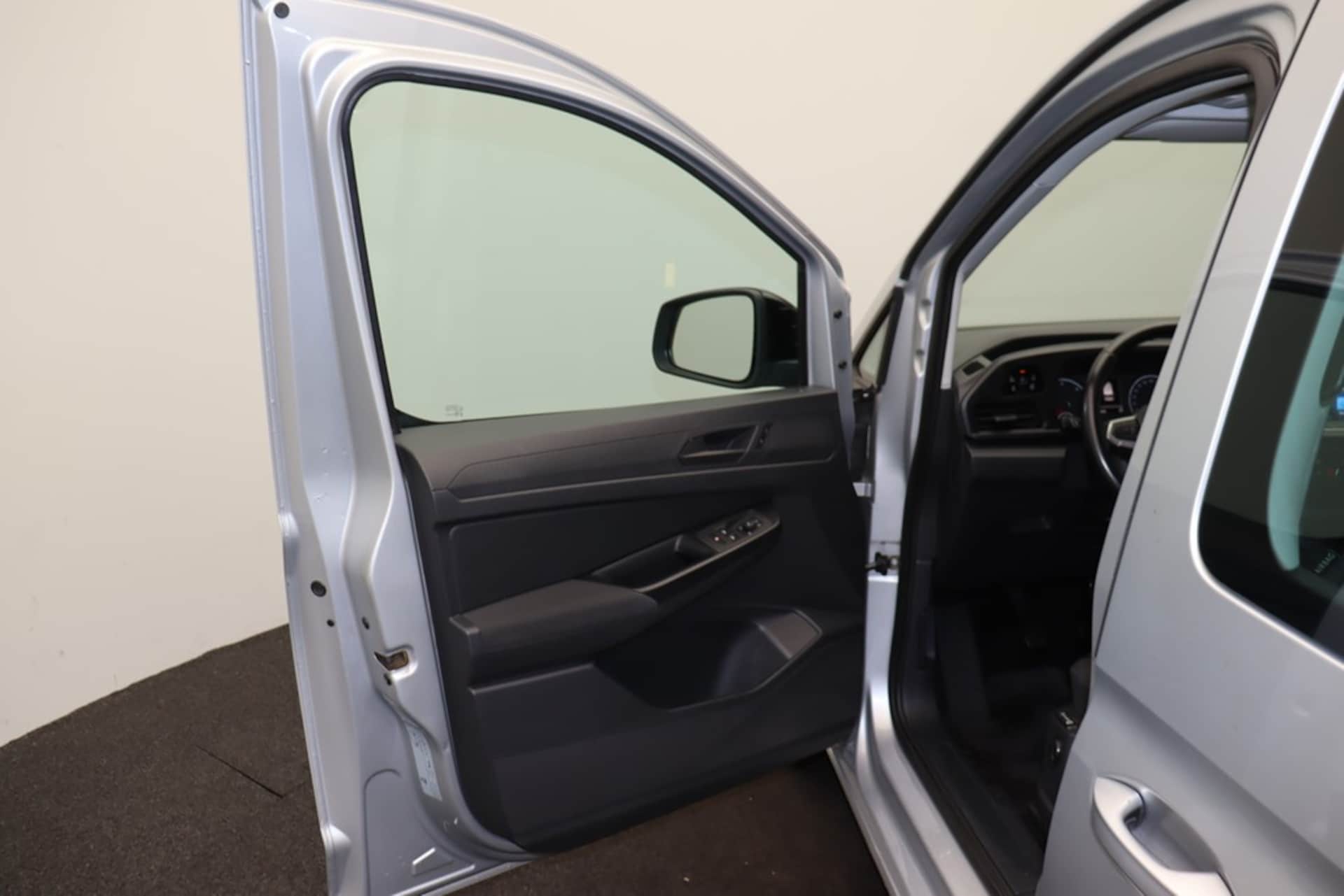 Volkswagen Caddy Maxi Basis-Modell