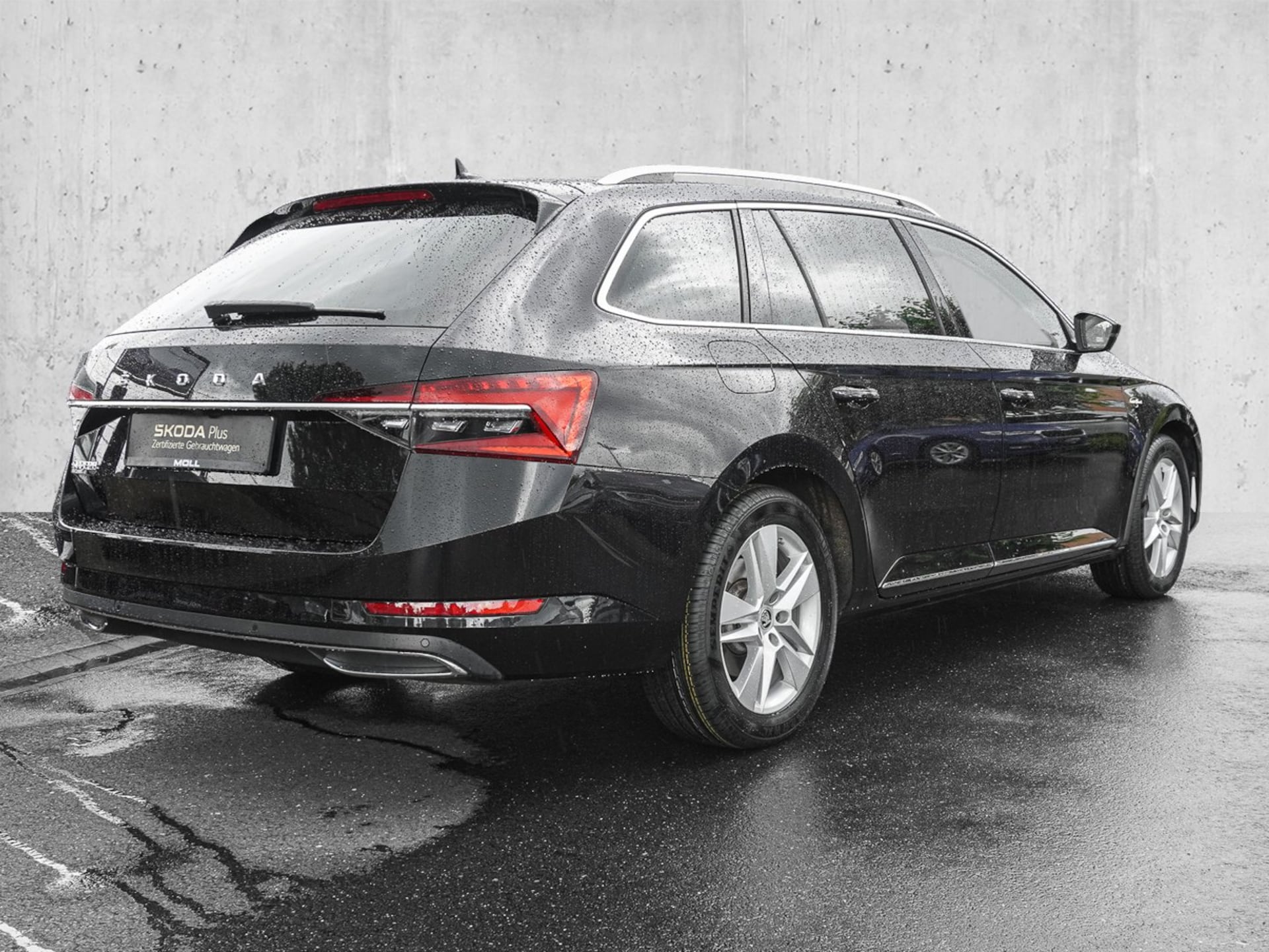 Skoda Superb Combi Laurin & Klement