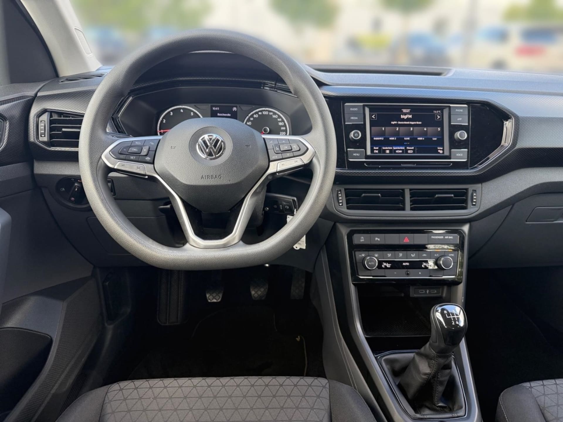 Volkswagen T-Cross Life