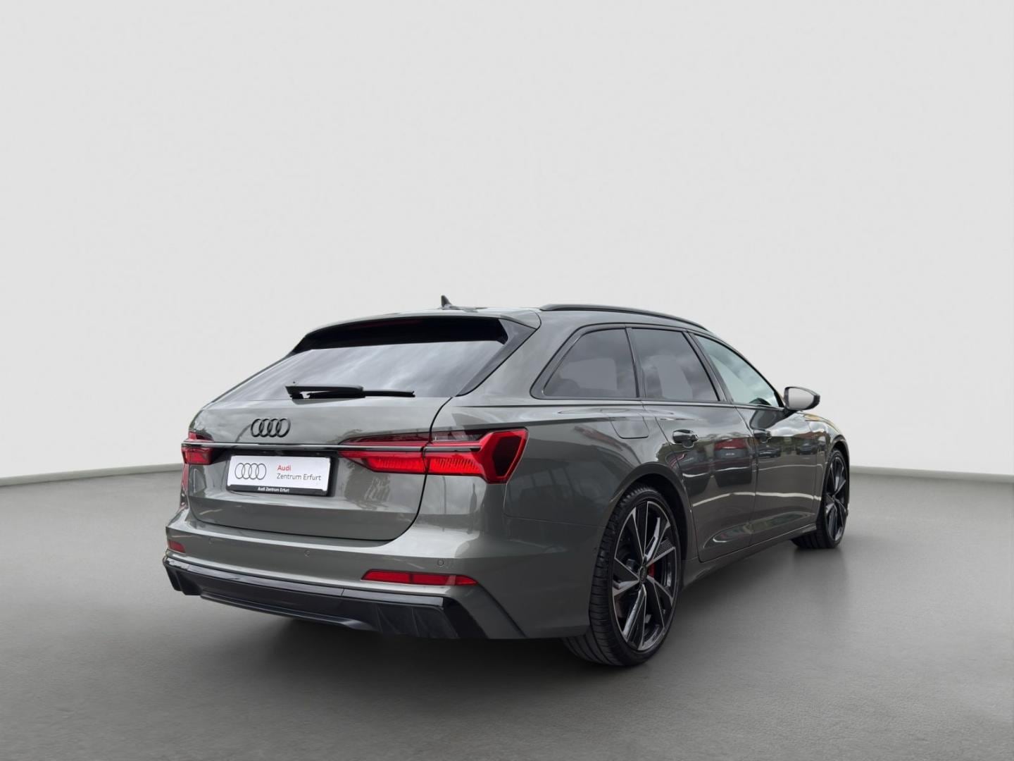 Bild über Audi S6 Avant TDI quattro tiptronic - für weitere Informationen kontaktieren Sie den Audi Partner