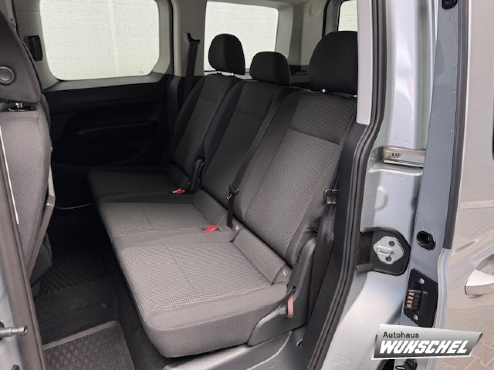 Volkswagen Caddy – Bild 8