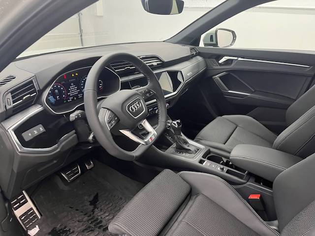 Image about Audi Q3 Sportback Black Edition 35 TFSI 110 kW (150 ch) S tronic