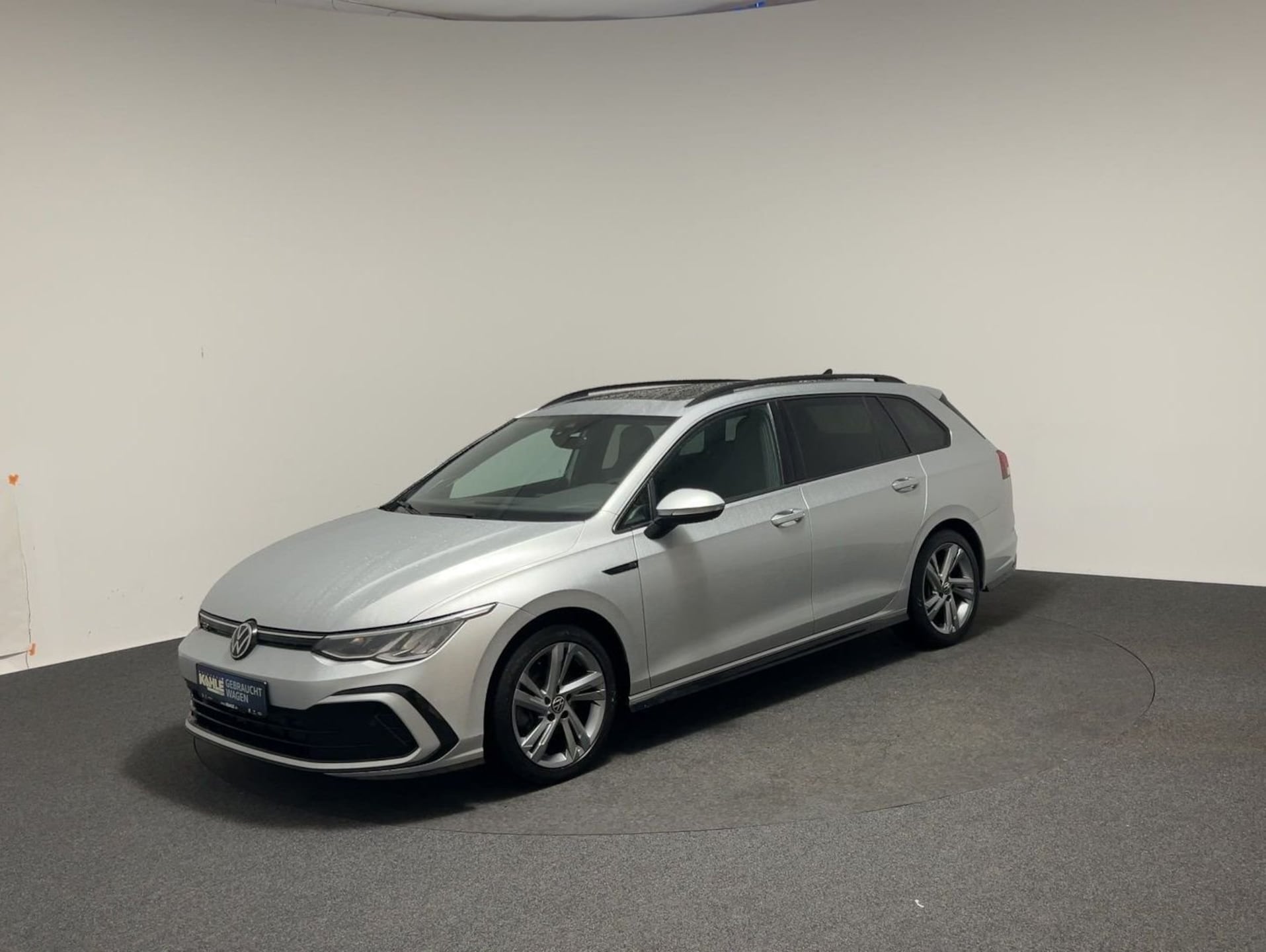 Volkswagen Golf Variant R-Line