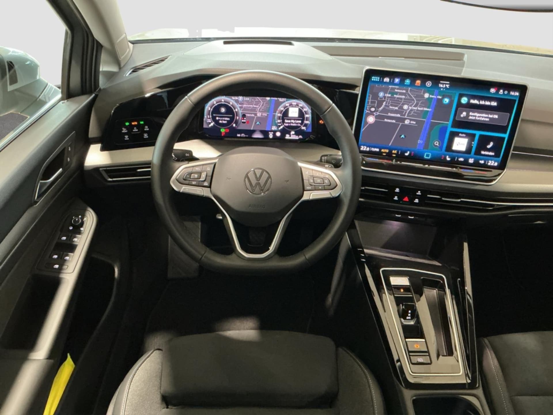 Volkswagen Golf Style