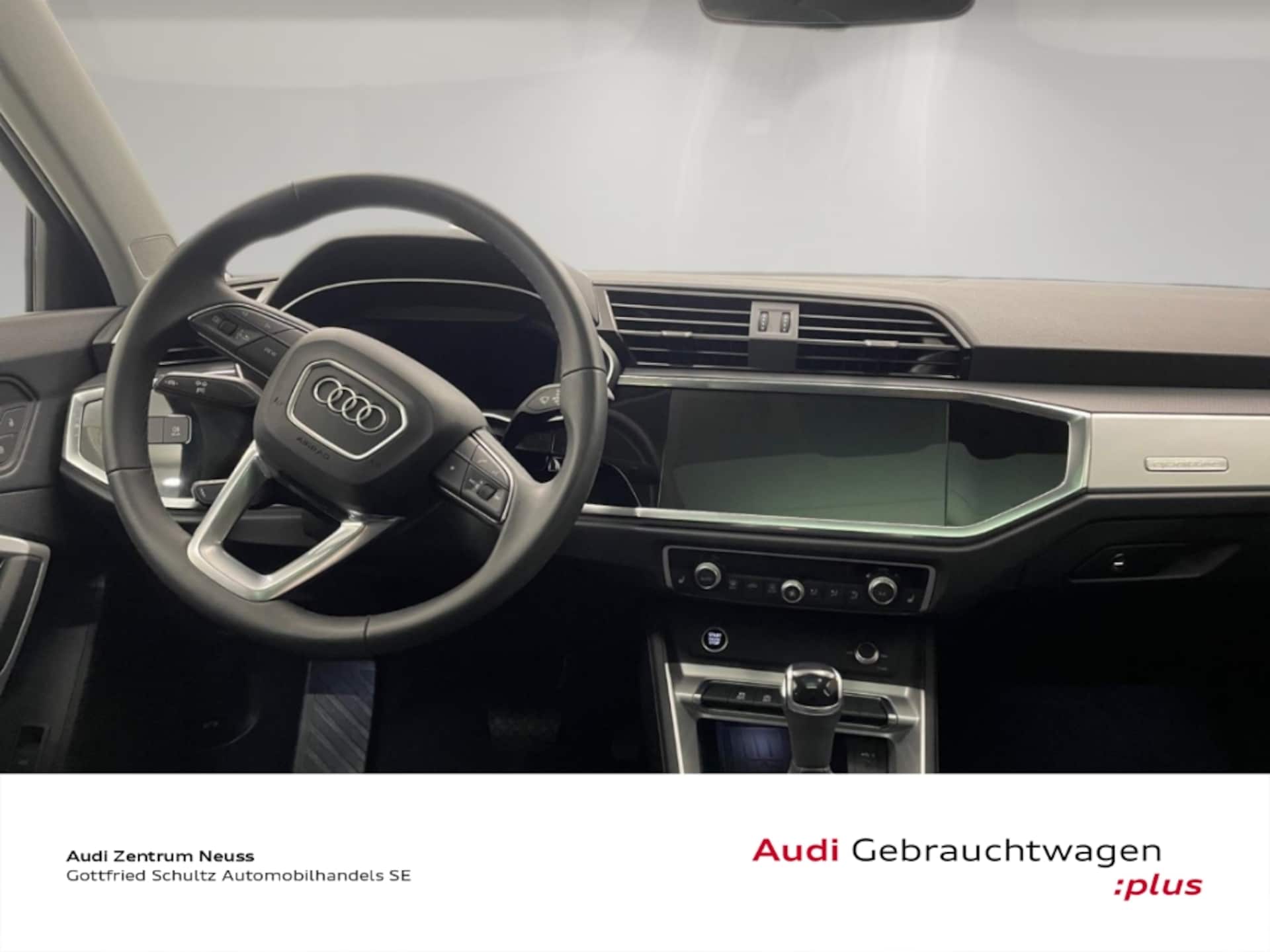 Audi Q3 SUV S line
