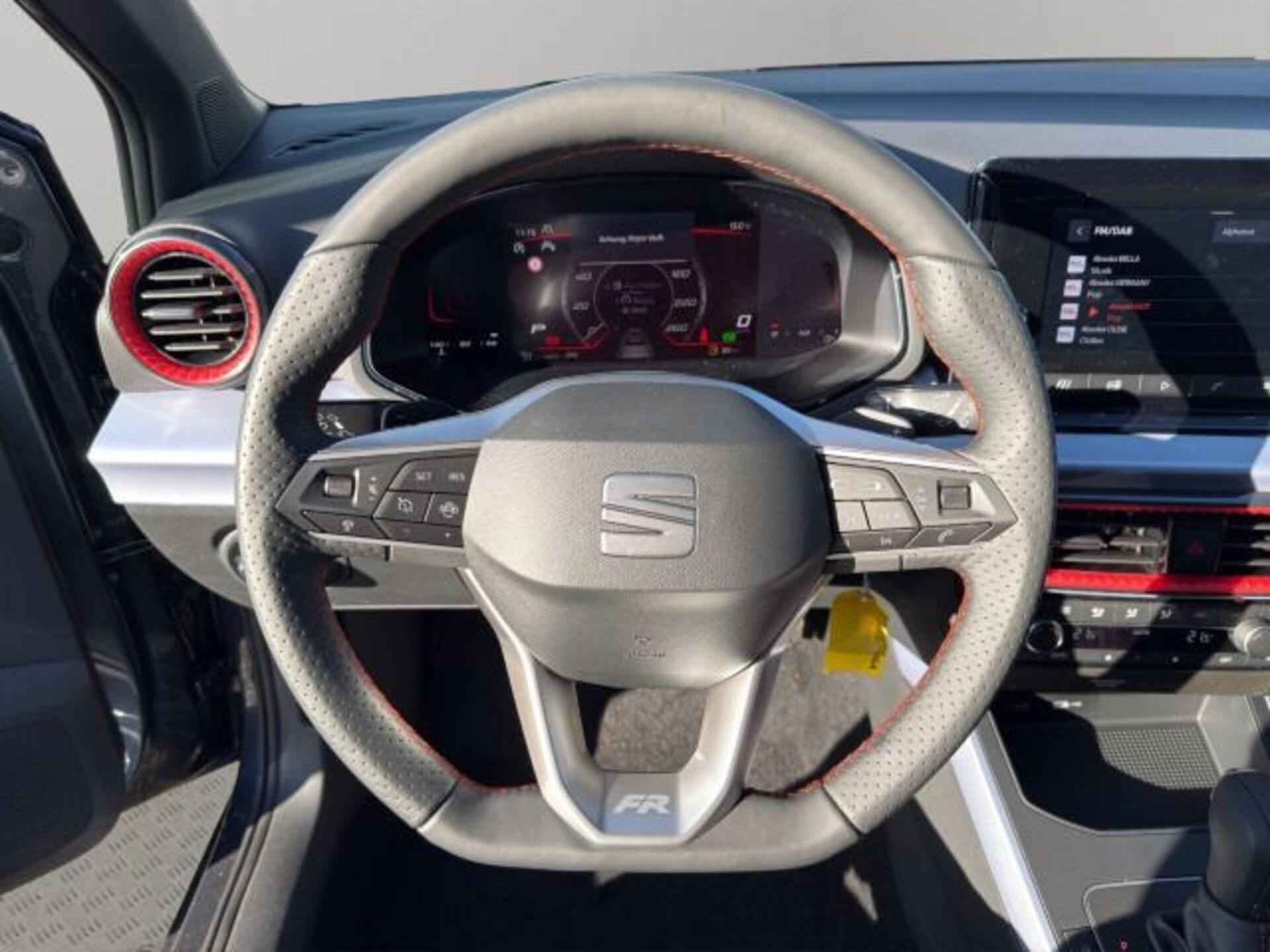SEAT Arona FR
