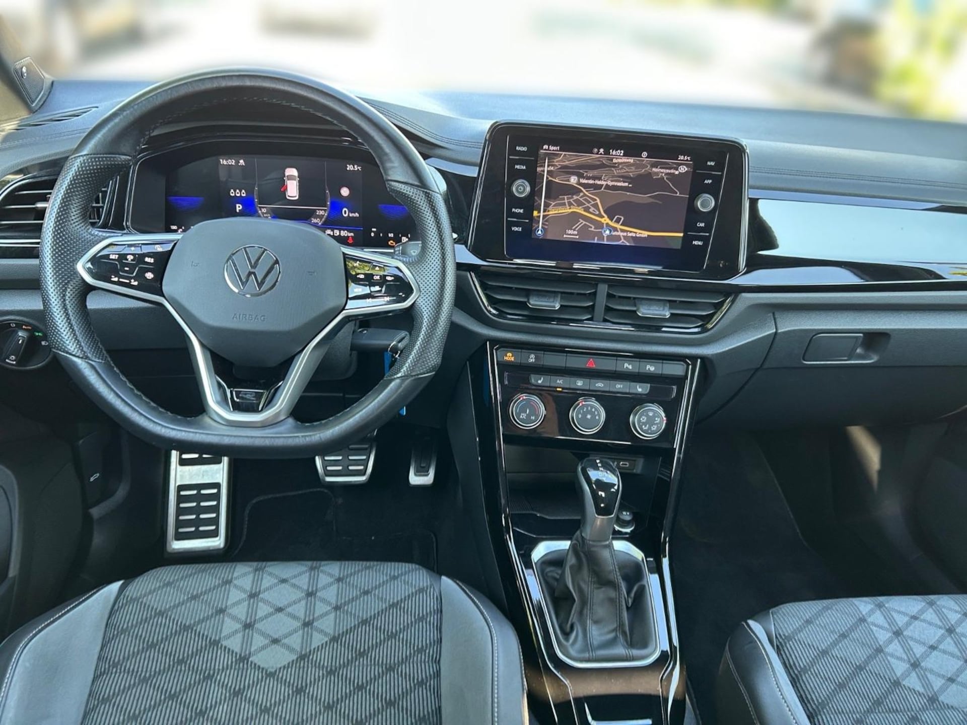 Volkswagen T-Roc R-Line