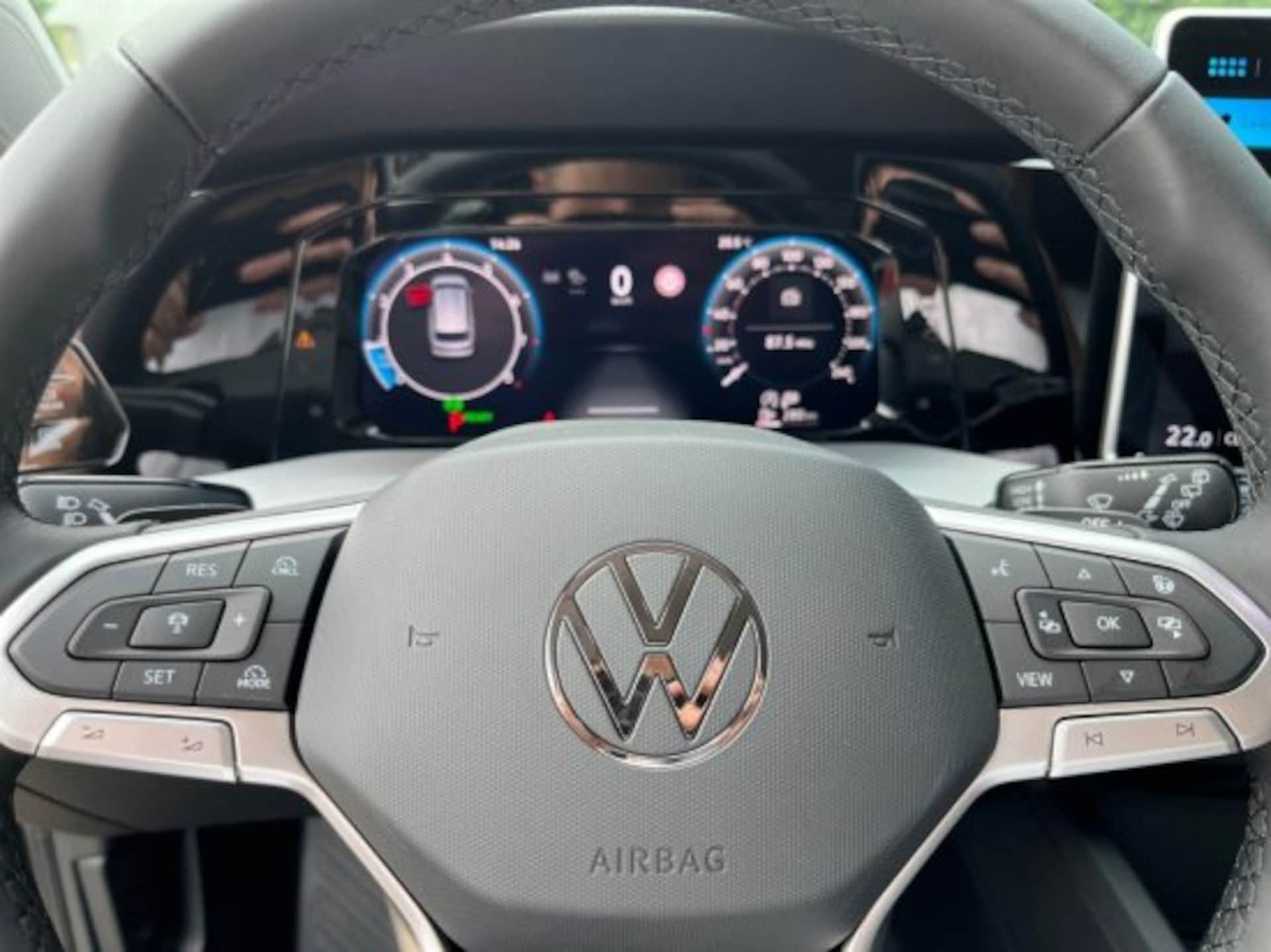 Volkswagen Golf Variant Life