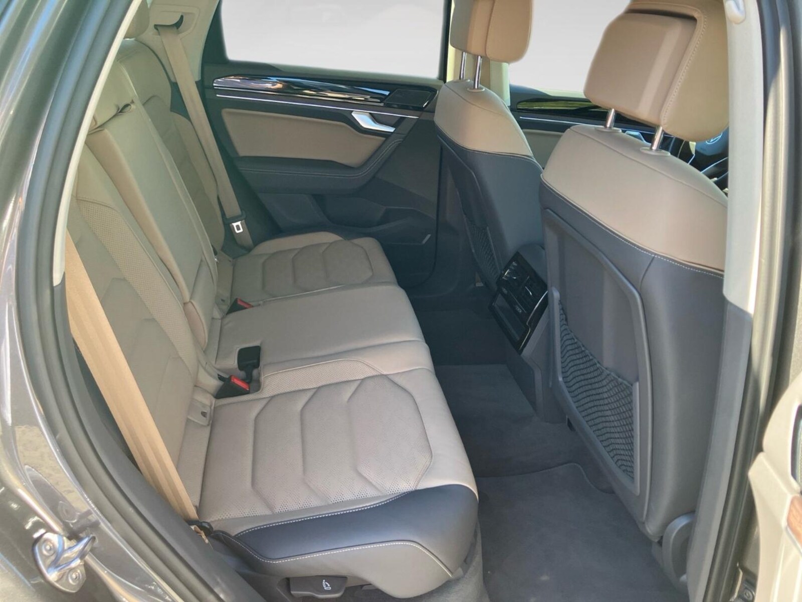 Volkswagen Touareg – Bild 10