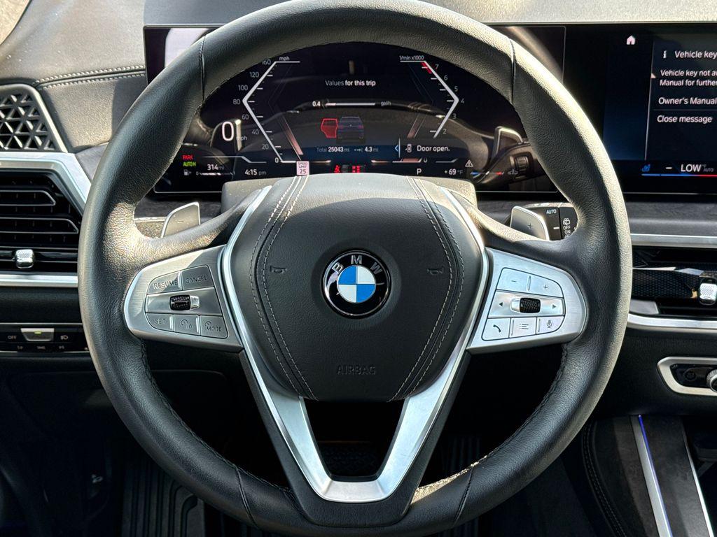 2023 BMW X7 40i - Photo 17