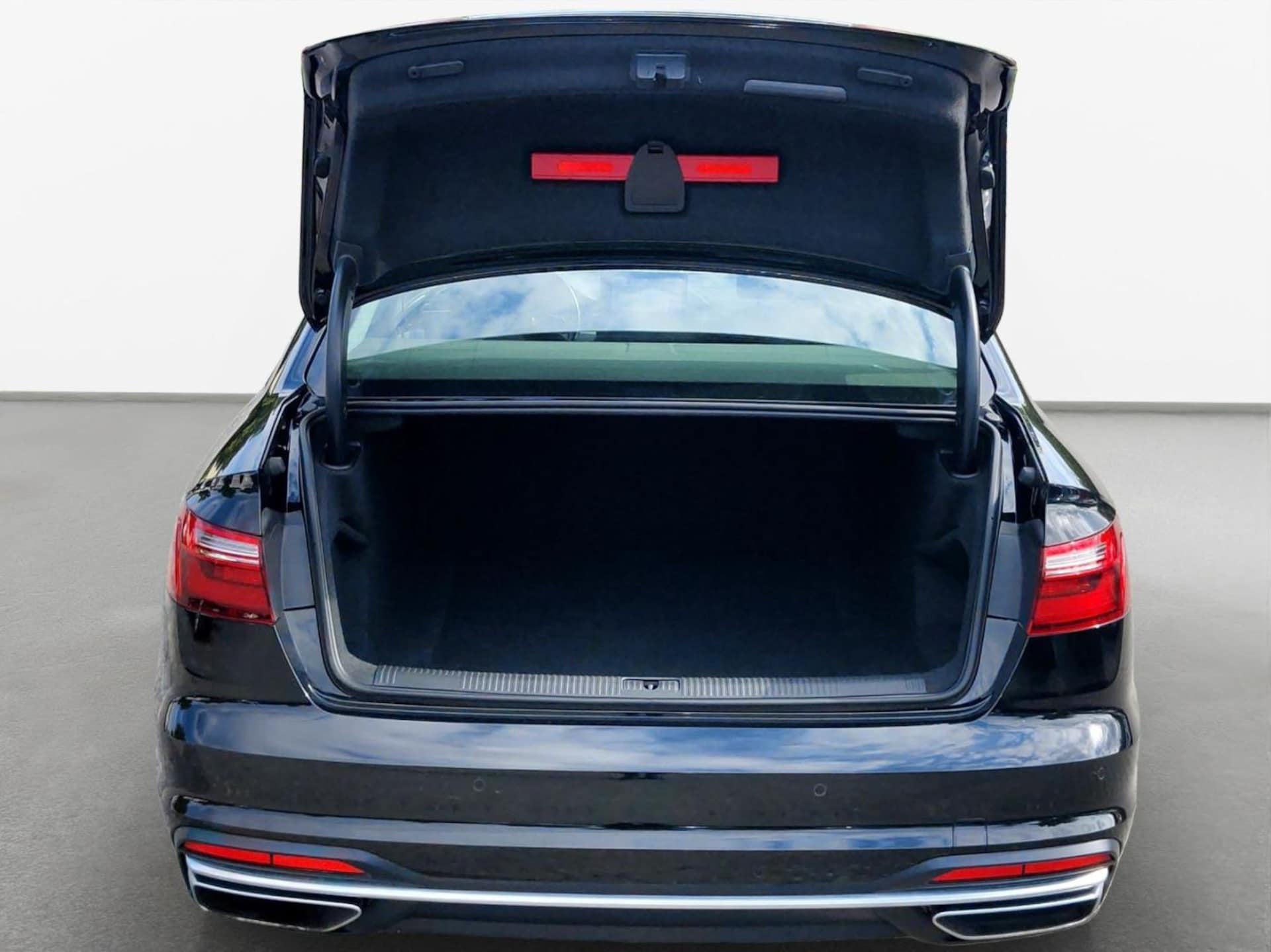 Audi A4 Limousine Advanced
