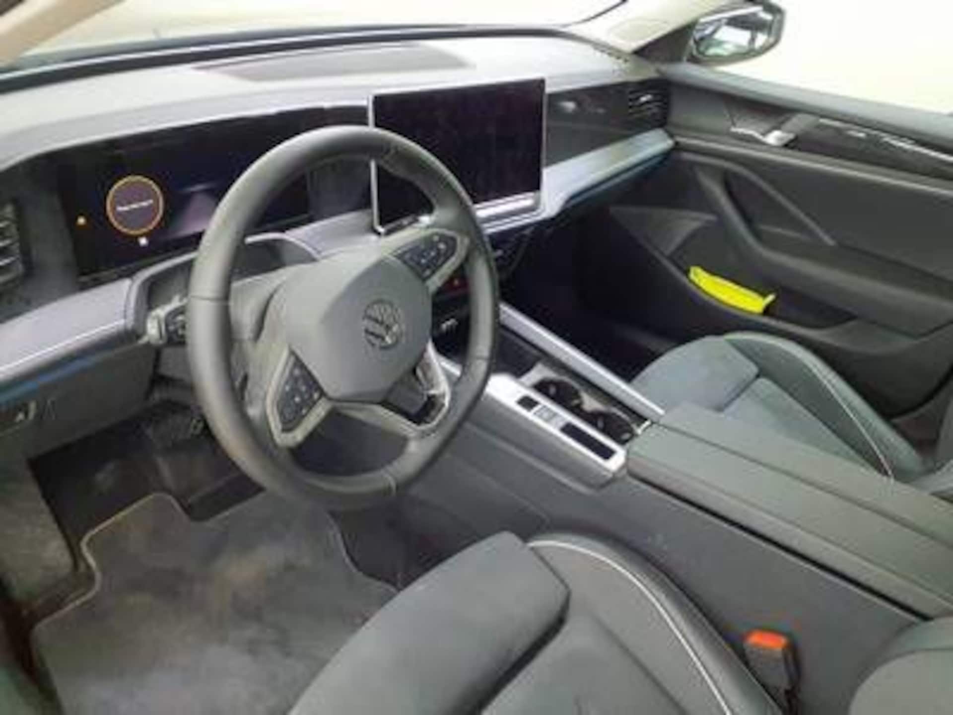 Volkswagen Passat Business