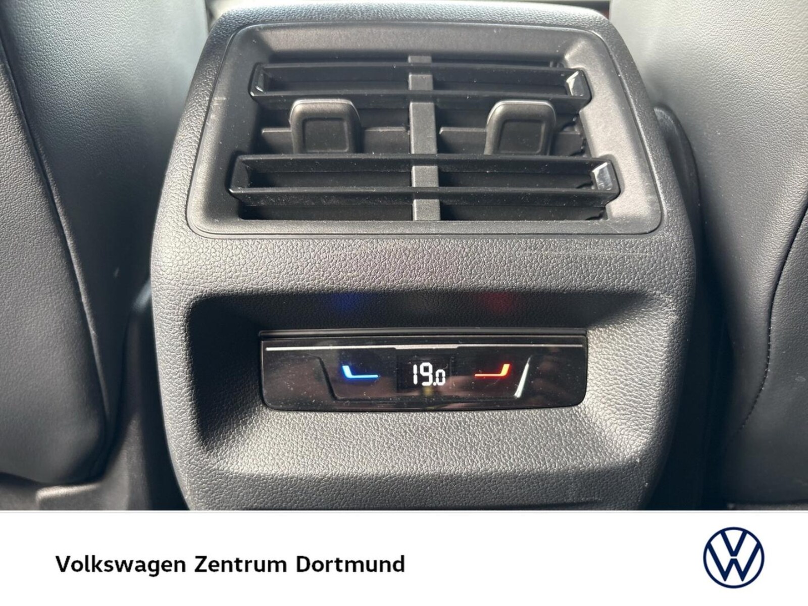 Volkswagen Tiguan – Bild 11