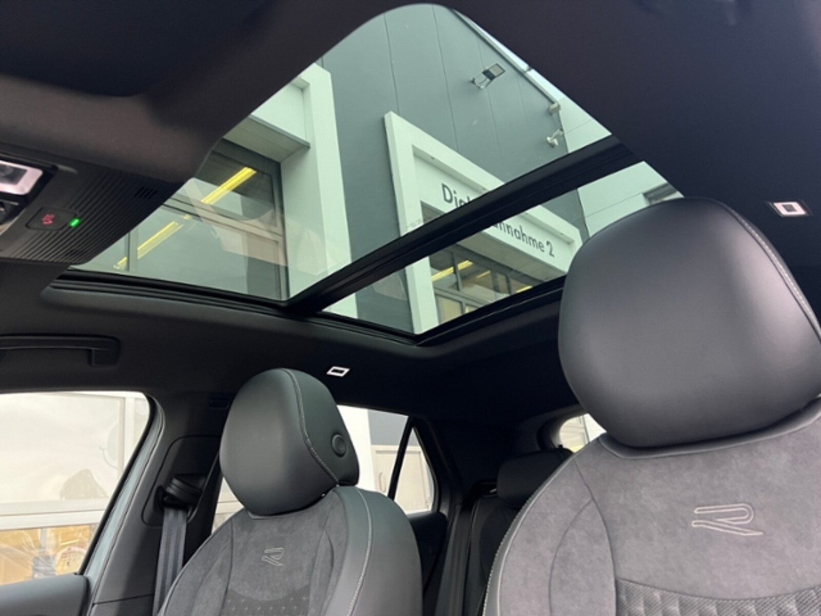 Volkswagen T-Roc – Bild 9