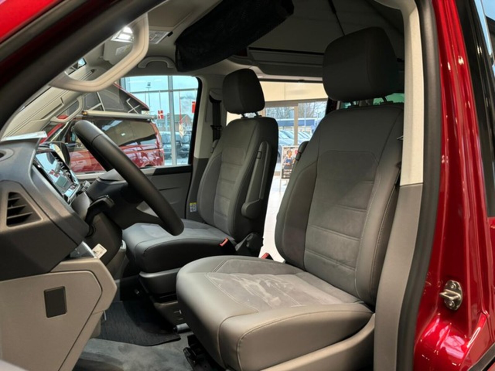 Volkswagen T6.1 California – Bild 11
