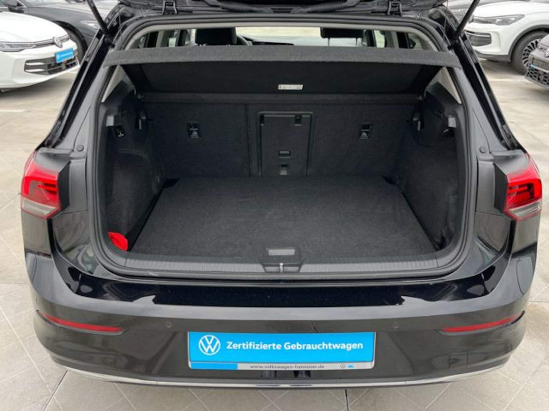 Volkswagen Golf Style