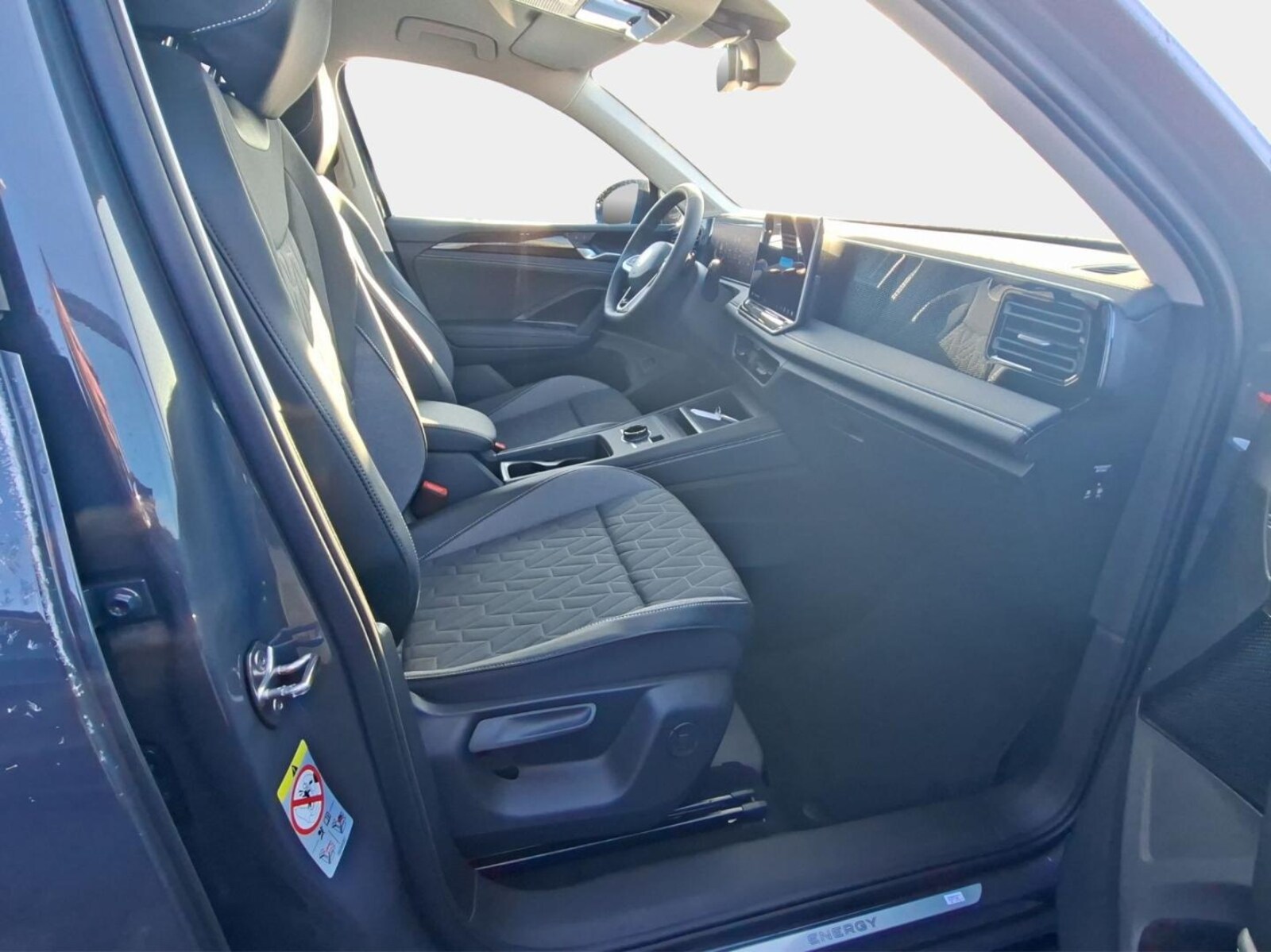 Volkswagen Tiguan – Bild 9