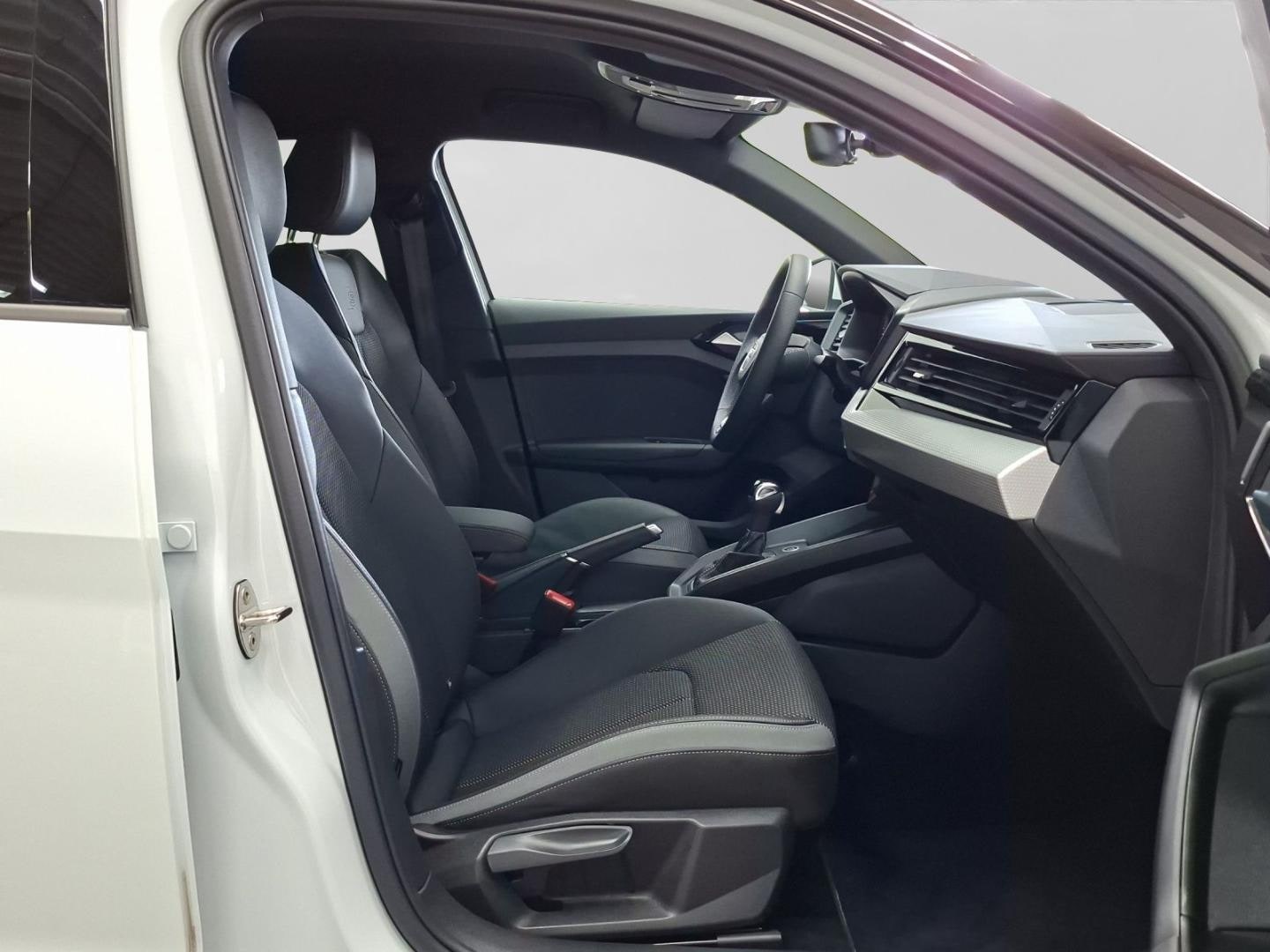 Bild über Audi A1 Sportback advanced 30 TFSI S tronic - für weitere Informationen kontaktieren Sie den Audi Partner