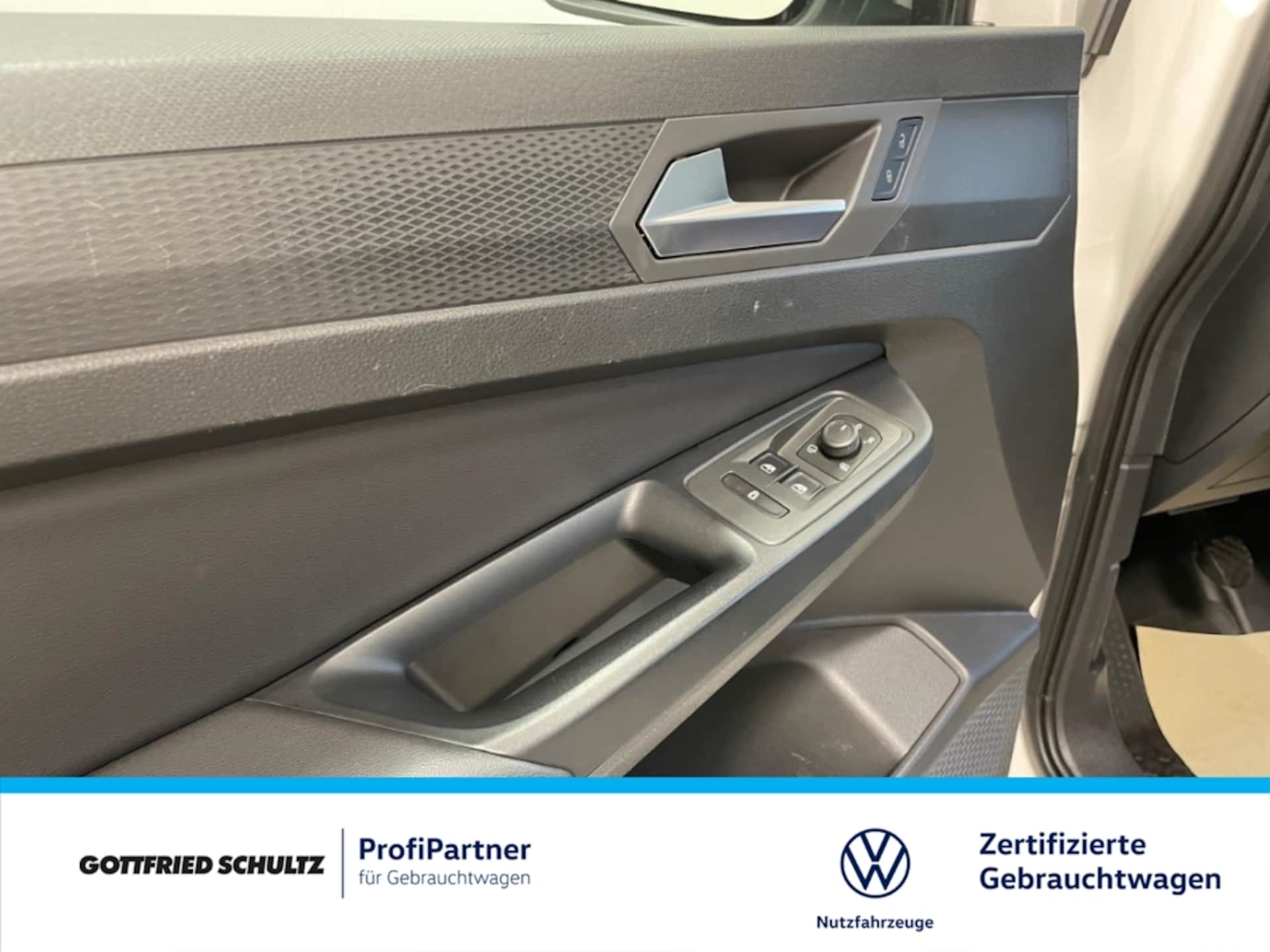 Volkswagen Caddy Basis-Modell
