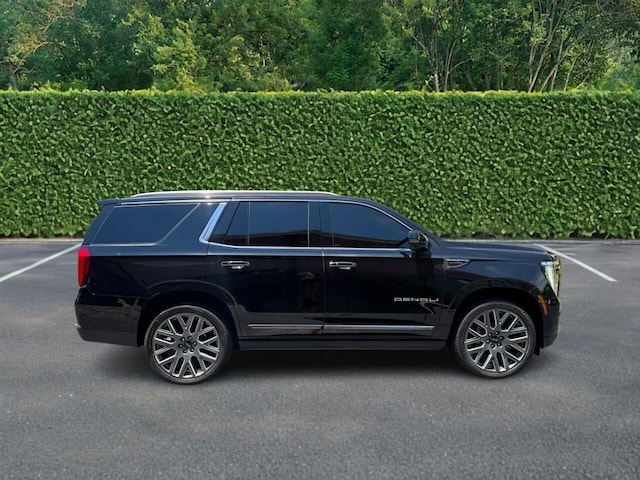 2025 GMC Yukon