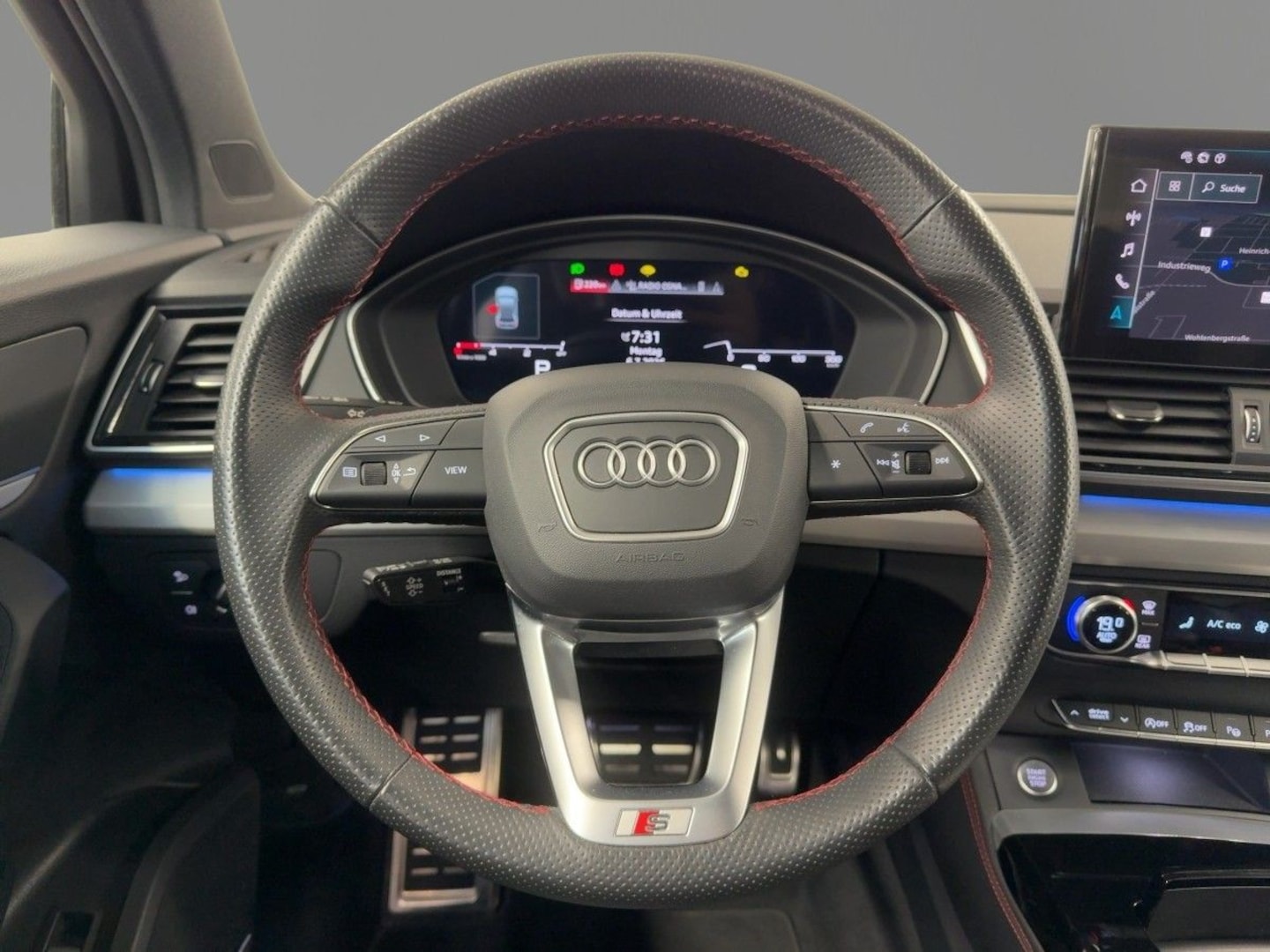 Bild über Audi Q5 Sportback 40 TDI quattro S tronic - für weitere Informationen kontaktieren Sie den Audi Partner