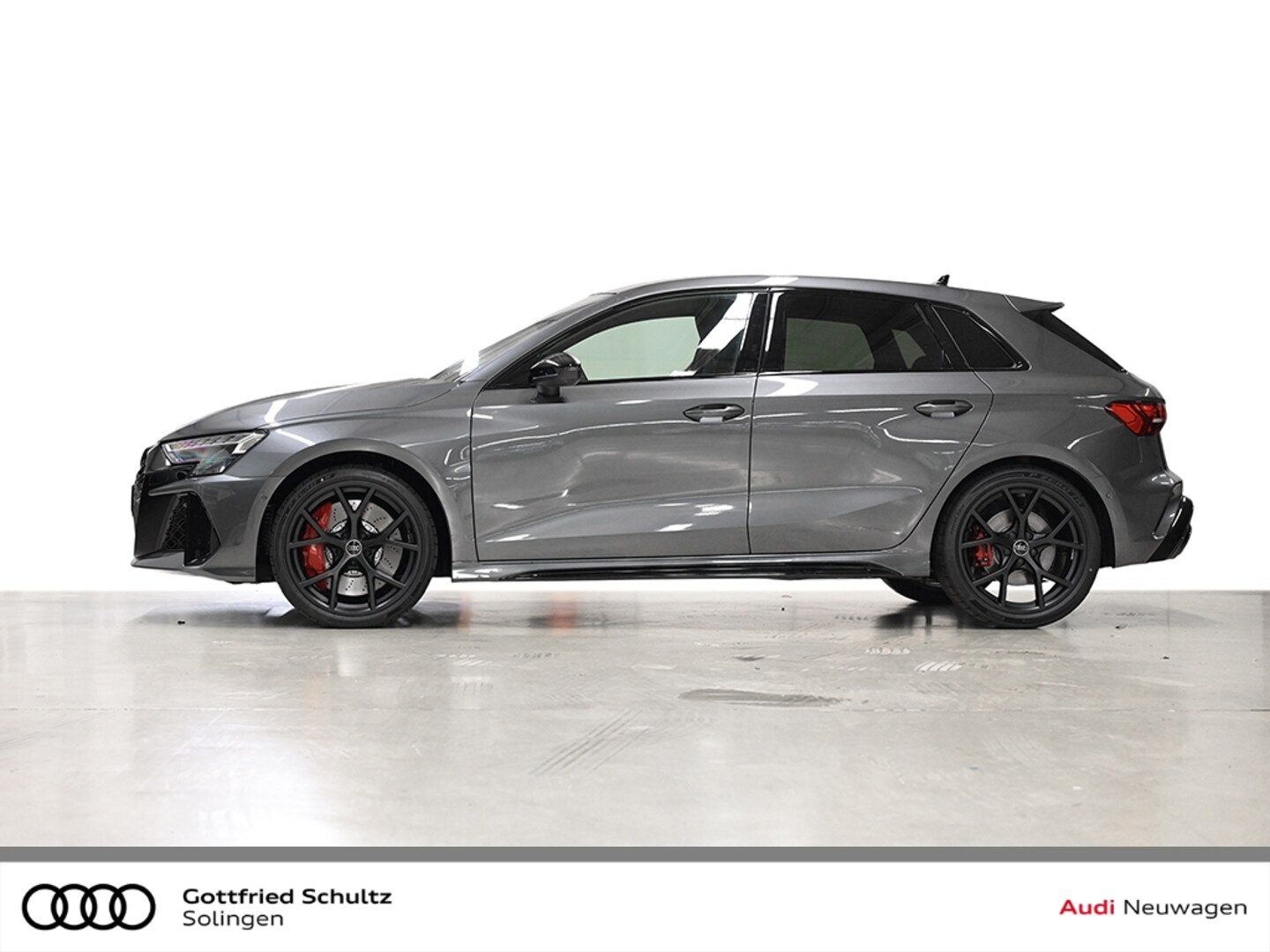 Bild über Audi RS 3 Sportback TFSI quattro 294 kW S tronic - für weitere Informationen kontaktieren Sie den Audi Partner
