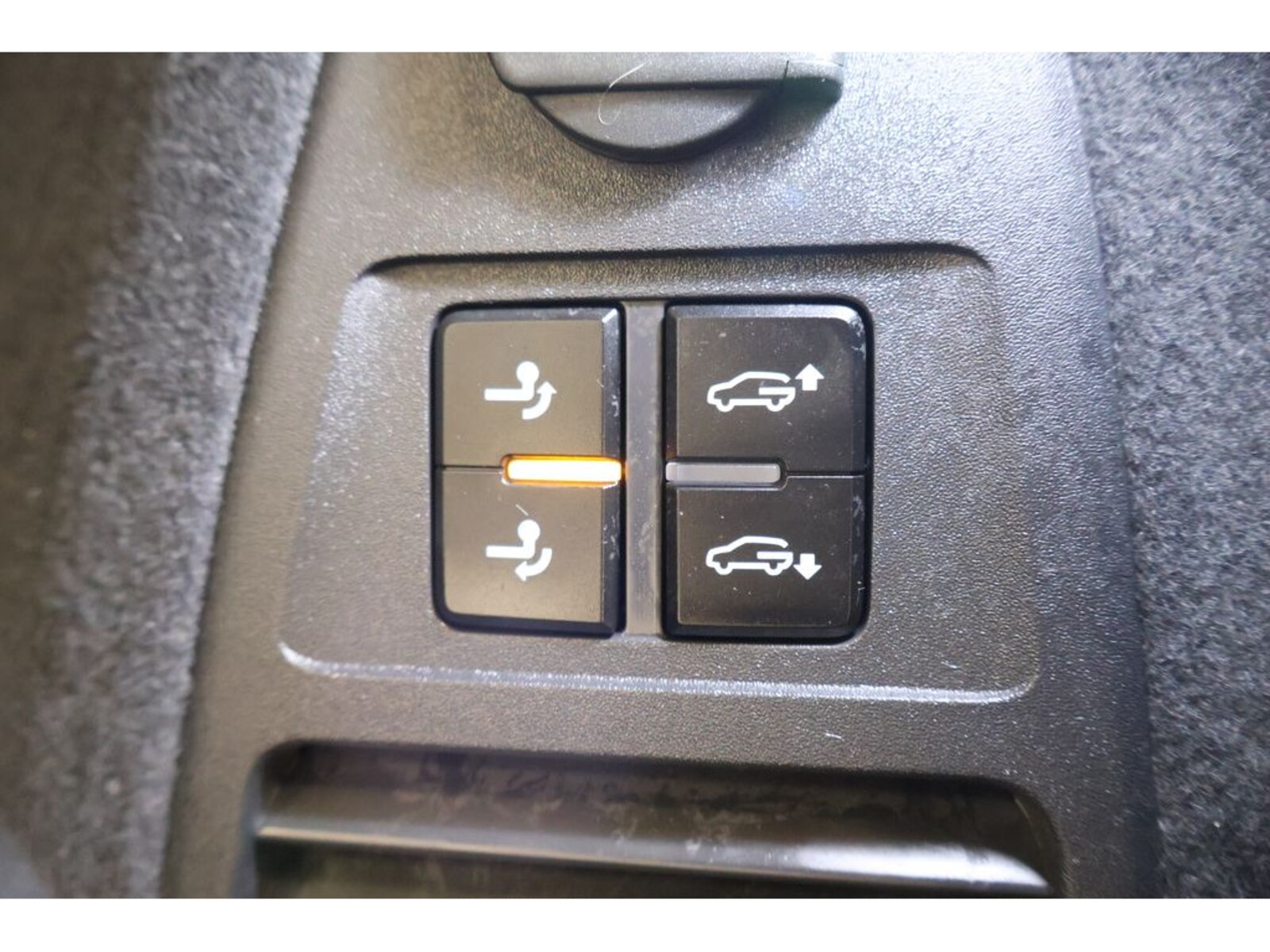 Volkswagen Touareg – Bild 24