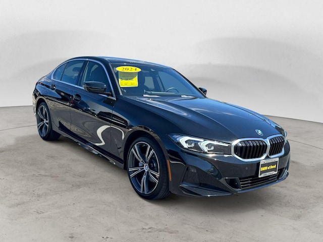 Photo of 2024 BMW 330i