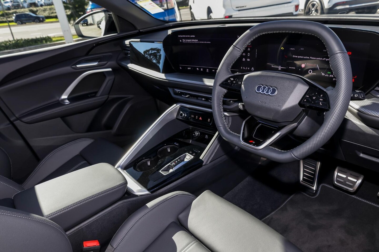 Image about Audi Q5 Sportback TFSI quattro 200 kW sport
