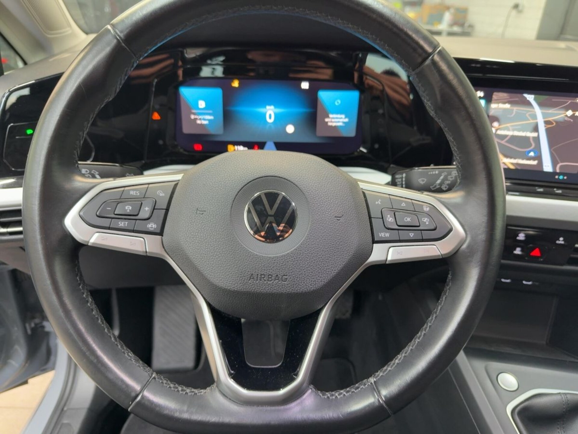 Volkswagen Golf Life