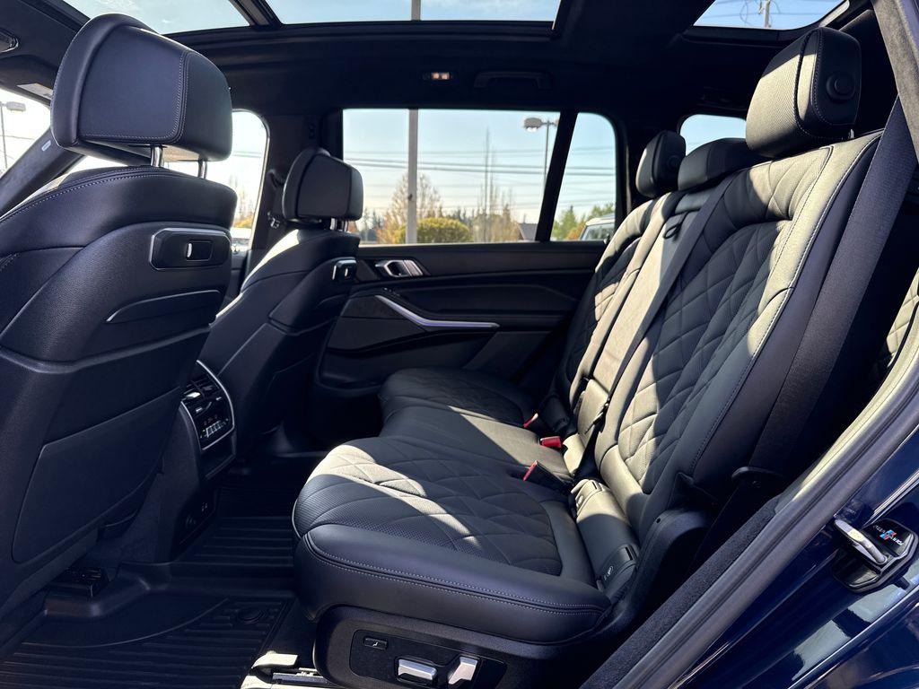 2023 BMW X7 40i - Photo 28