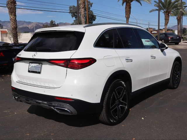 2026 Mercedes-Benz GLC 300