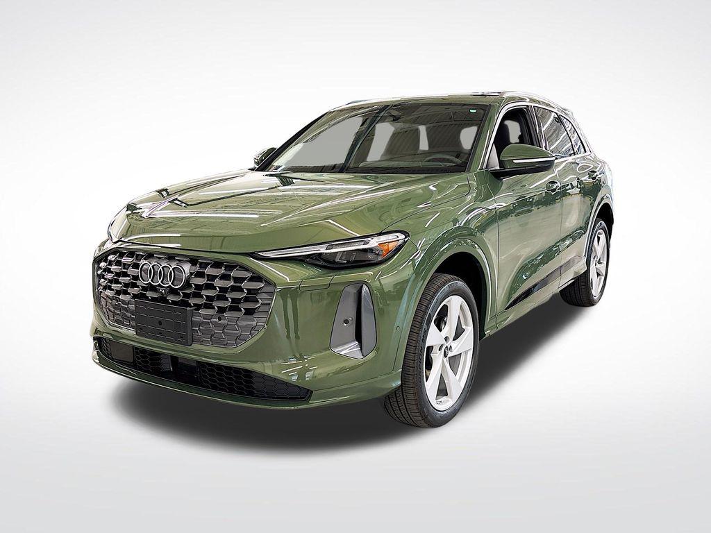 2026 Audi Q5 Premium Plus quattro's photo