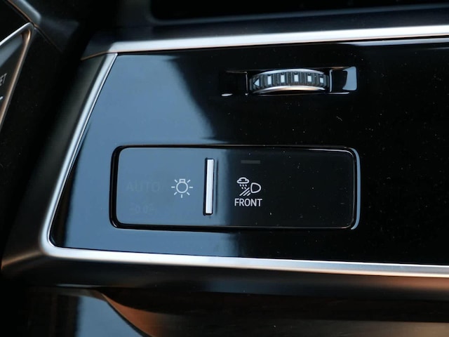2026 Audi Q8 Premium Plus - Photo 18