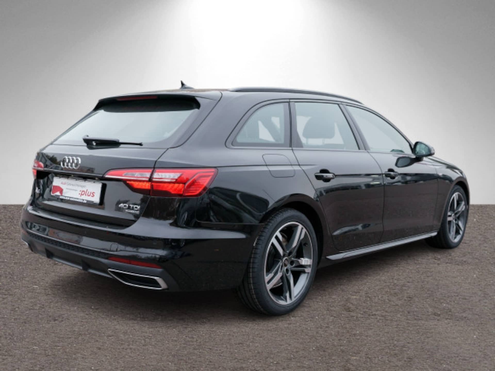 Audi A4 Avant S line