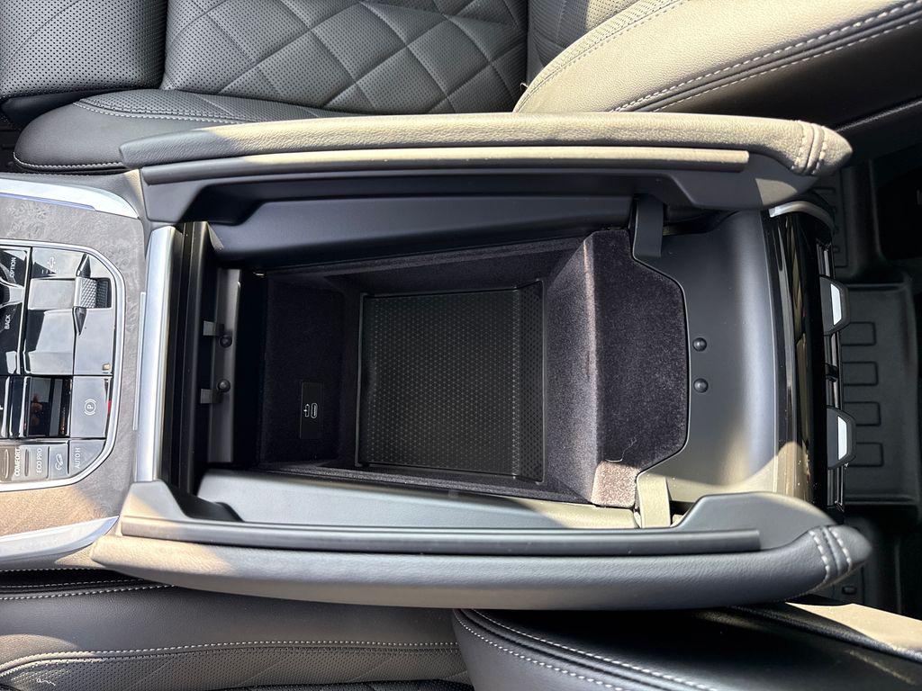 2023 BMW X7 40i - Photo 29