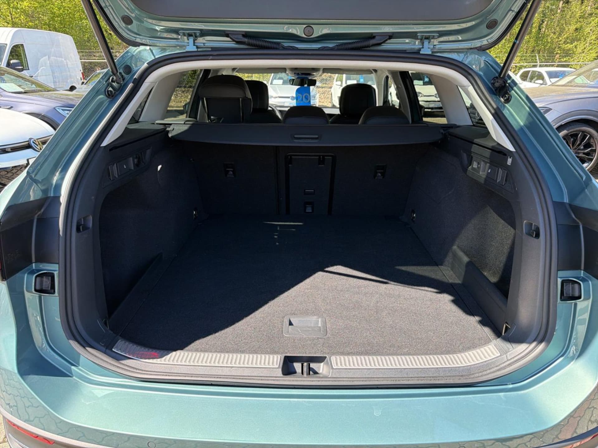 Volkswagen Passat Business