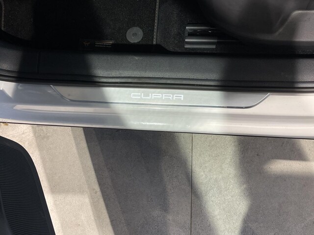Bild des Autos 19